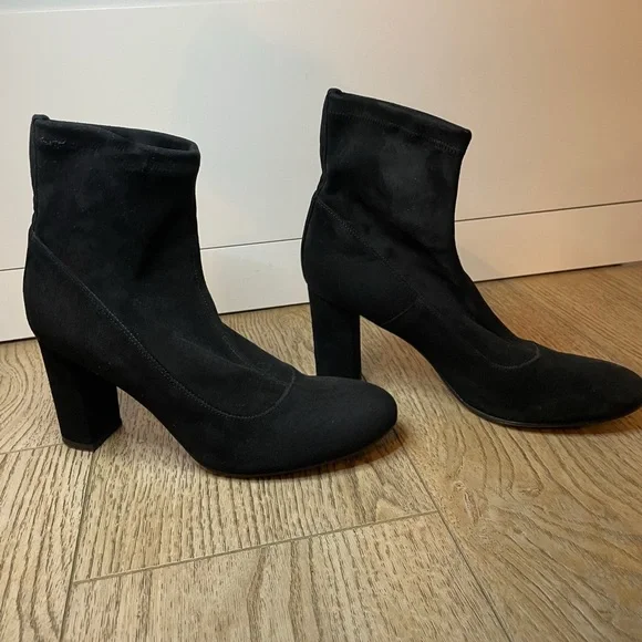 Barney’s New York Vero Cuoio Black Suede Boots (38.5) - Picture 2 of 13